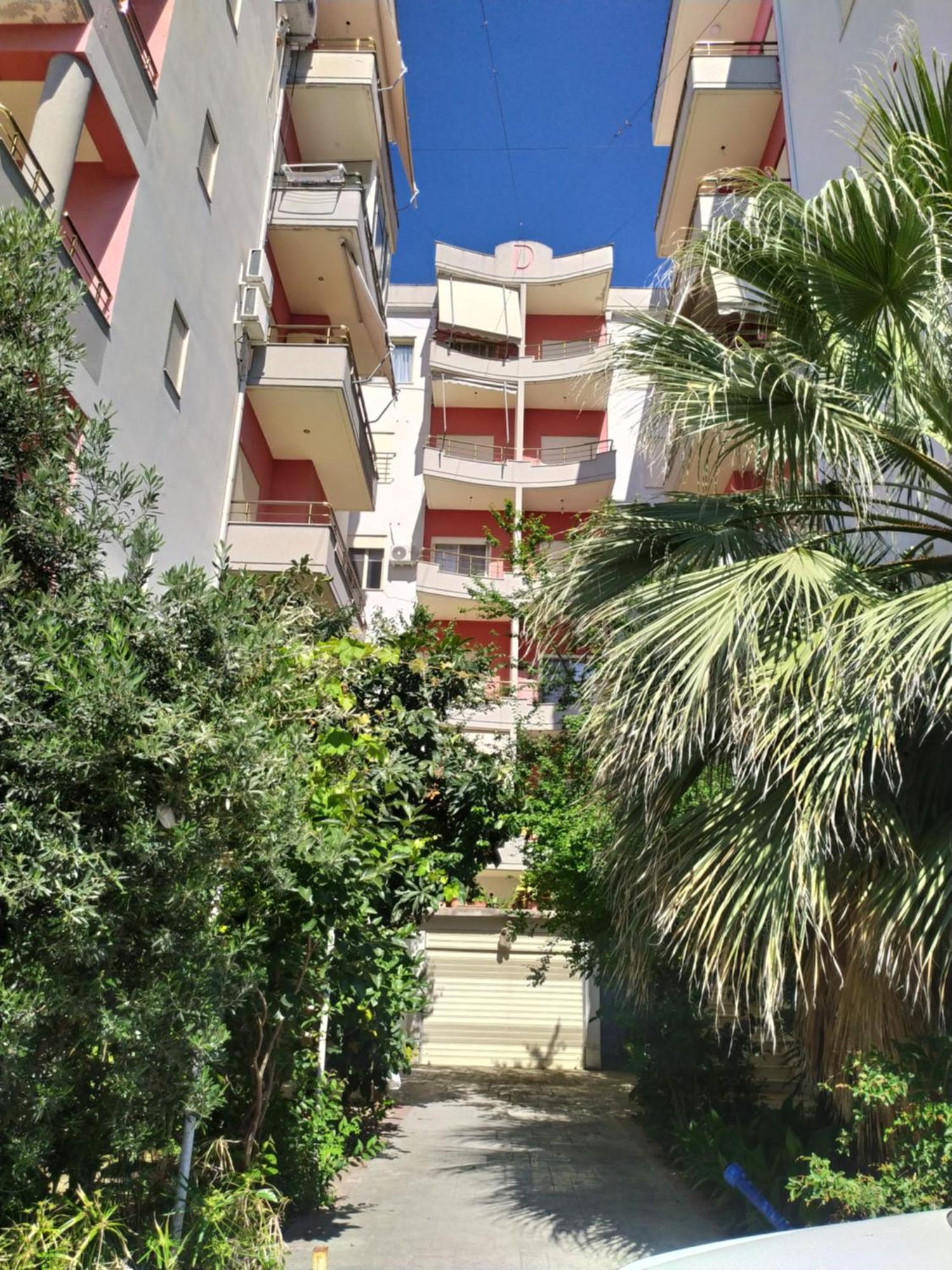 Valbona Apartments Vlorë Екстериор снимка